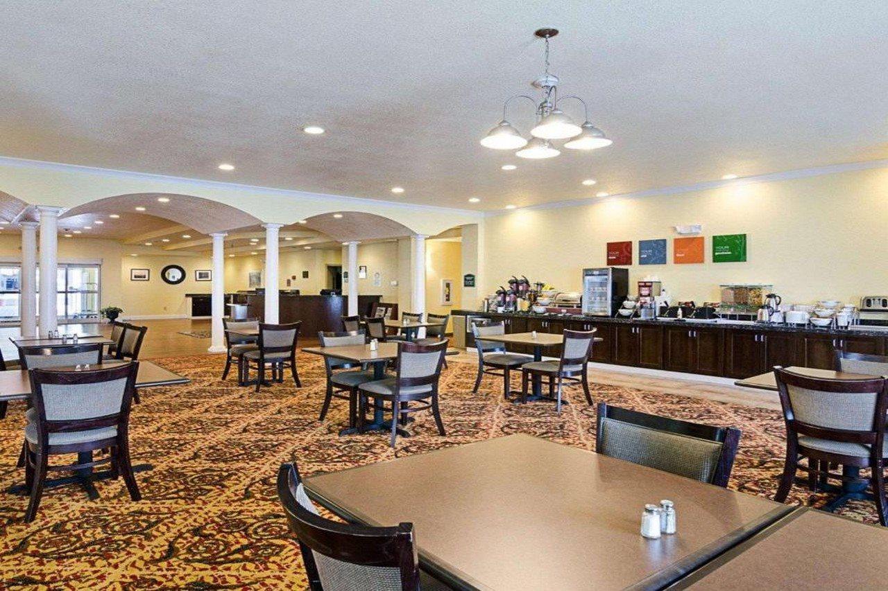 Comfort Inn & Suites Orange - Montpelier Extérieur photo
