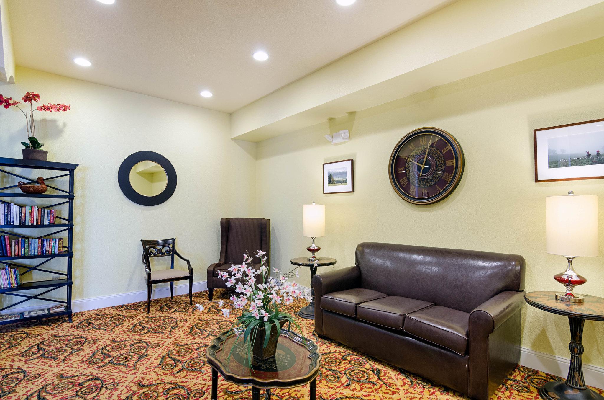 Comfort Inn & Suites Orange - Montpelier Extérieur photo