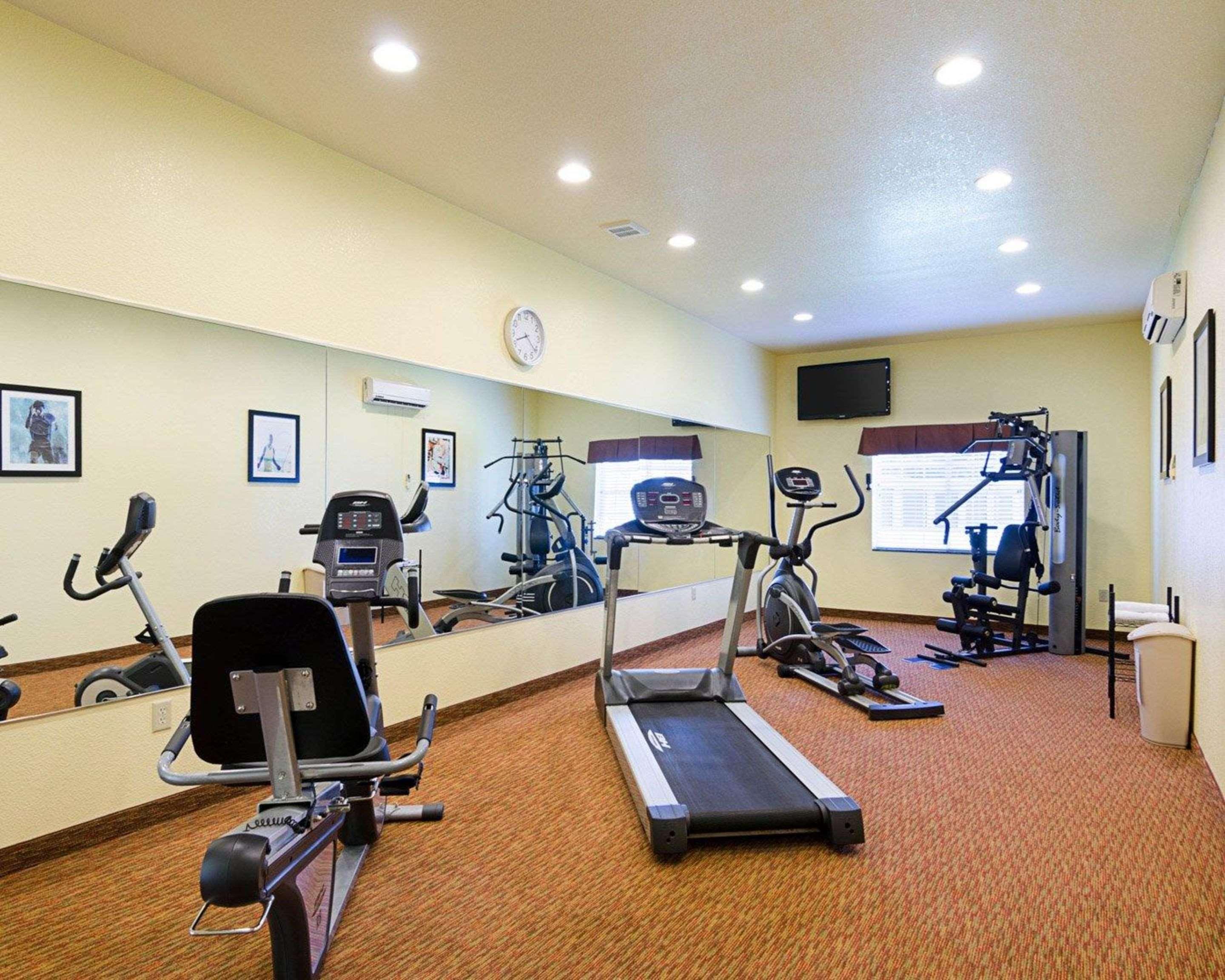Comfort Inn & Suites Orange - Montpelier Extérieur photo