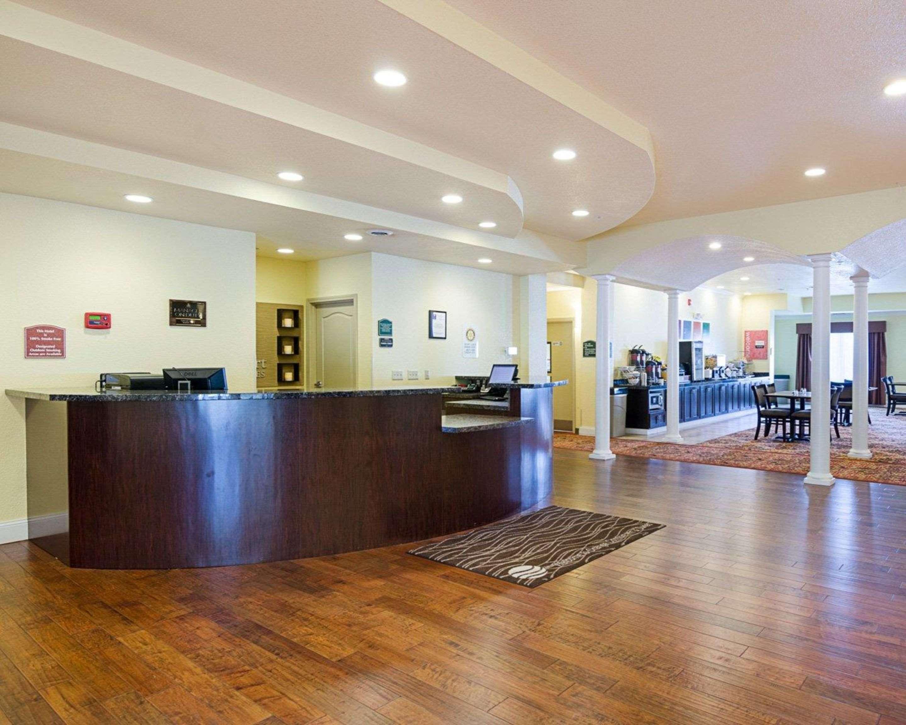 Comfort Inn & Suites Orange - Montpelier Extérieur photo