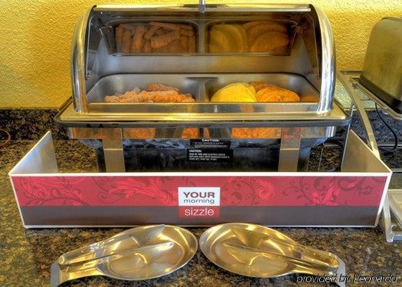 Comfort Inn & Suites Orange - Montpelier Restaurant photo